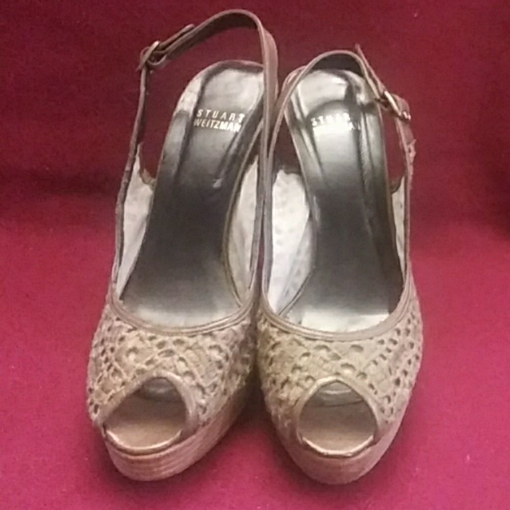 Stuart Weitzman 8M peeptoe slingback